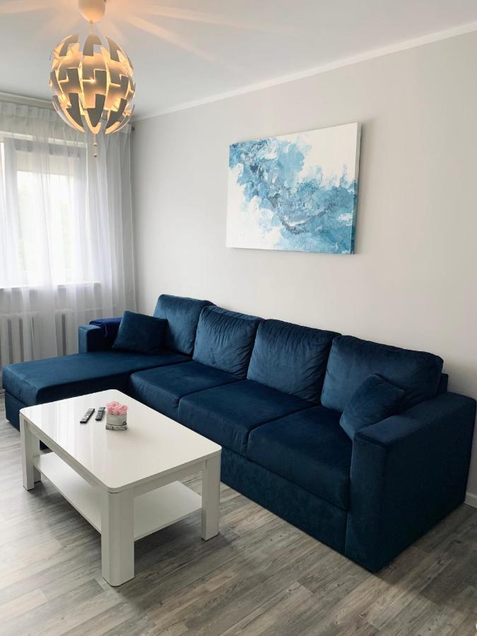 You'Ll Love This Large Apartment! Free Parking! Tallinn Kültér fotó